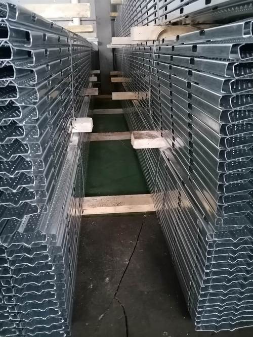 建筑防水新突破 厂家定制止水鱼鳞网，为工程安全保驾护航
